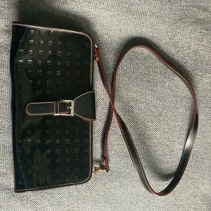 Arcadia Black patent crossbody